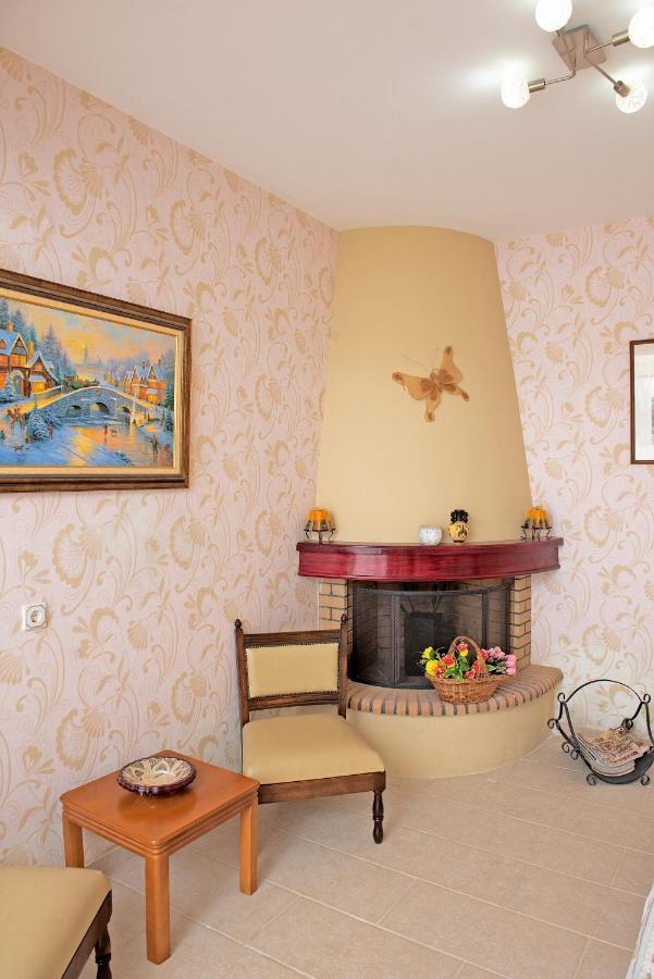 Appartamento Olive Luxouri Gazátika Esterno foto